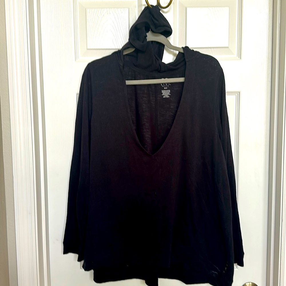 Logi Hoodie Activewear Black size 18/20